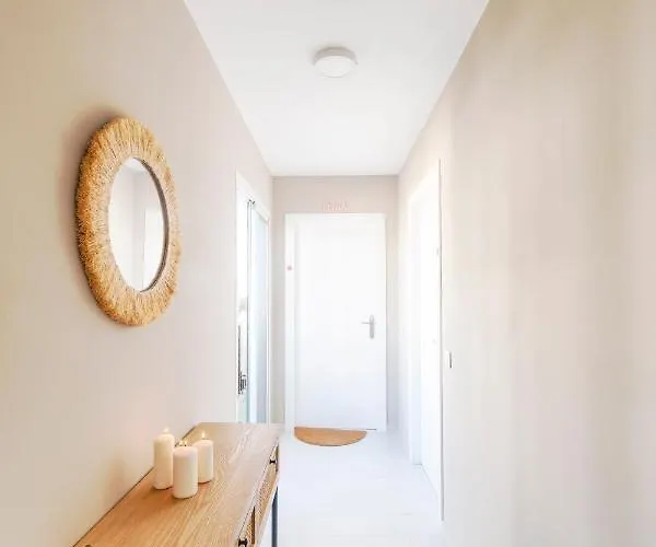 アパート Bella *